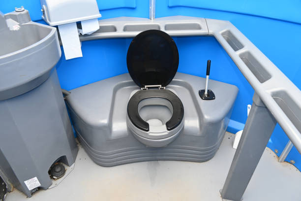 Best Porta potty delivery and setup  in Xtonia, PA